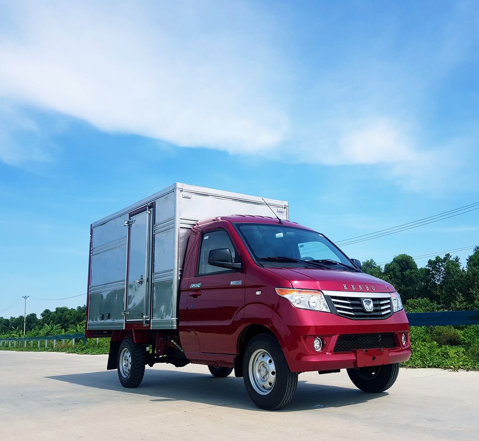 XE TẢI KENBO 900KG THÙNG KÍN