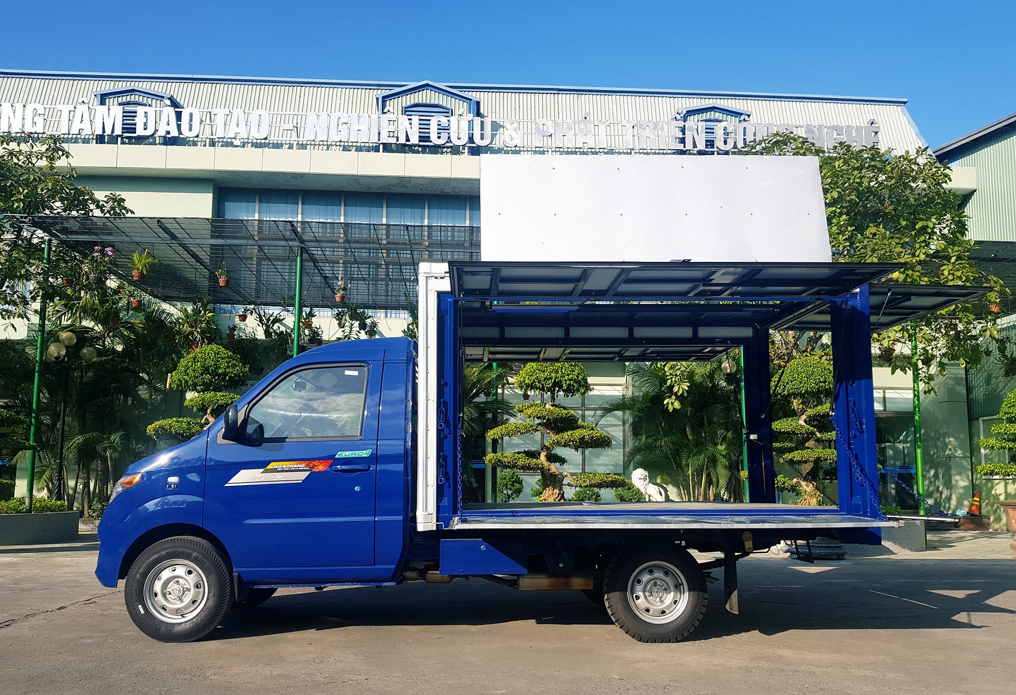 XE TẢI KENBO 900KG THÙNG CÁNH DƠI - BÁN HÀNG LƯU ĐỘNG - Ảnh 6